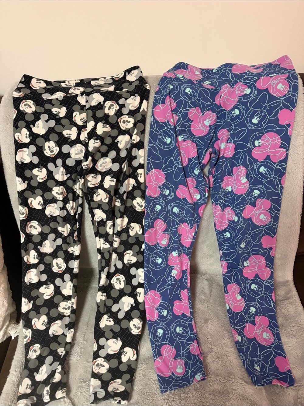 LuLaRoe Women's Mickey & Minnie Pajama Leggings - Black & Blue with Pink